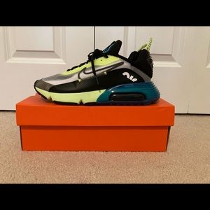 ✅ New Air Max 2090